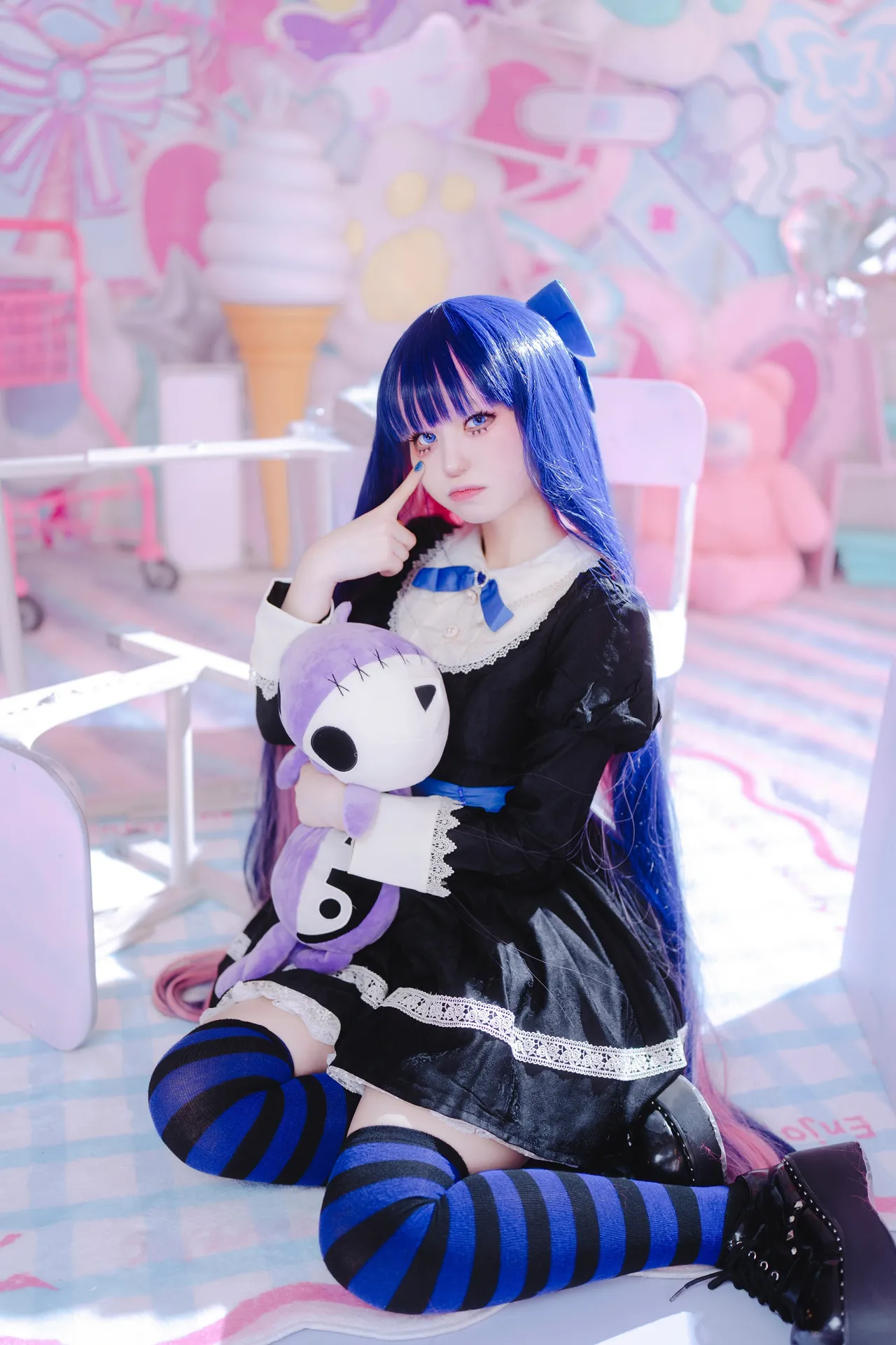 Min - Stocking-erohere9.webp